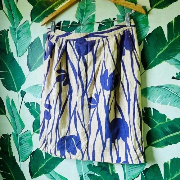 Attention Floral Tulip Print Pencil Skirt Size 8 purple tan - Picture 2 of 4